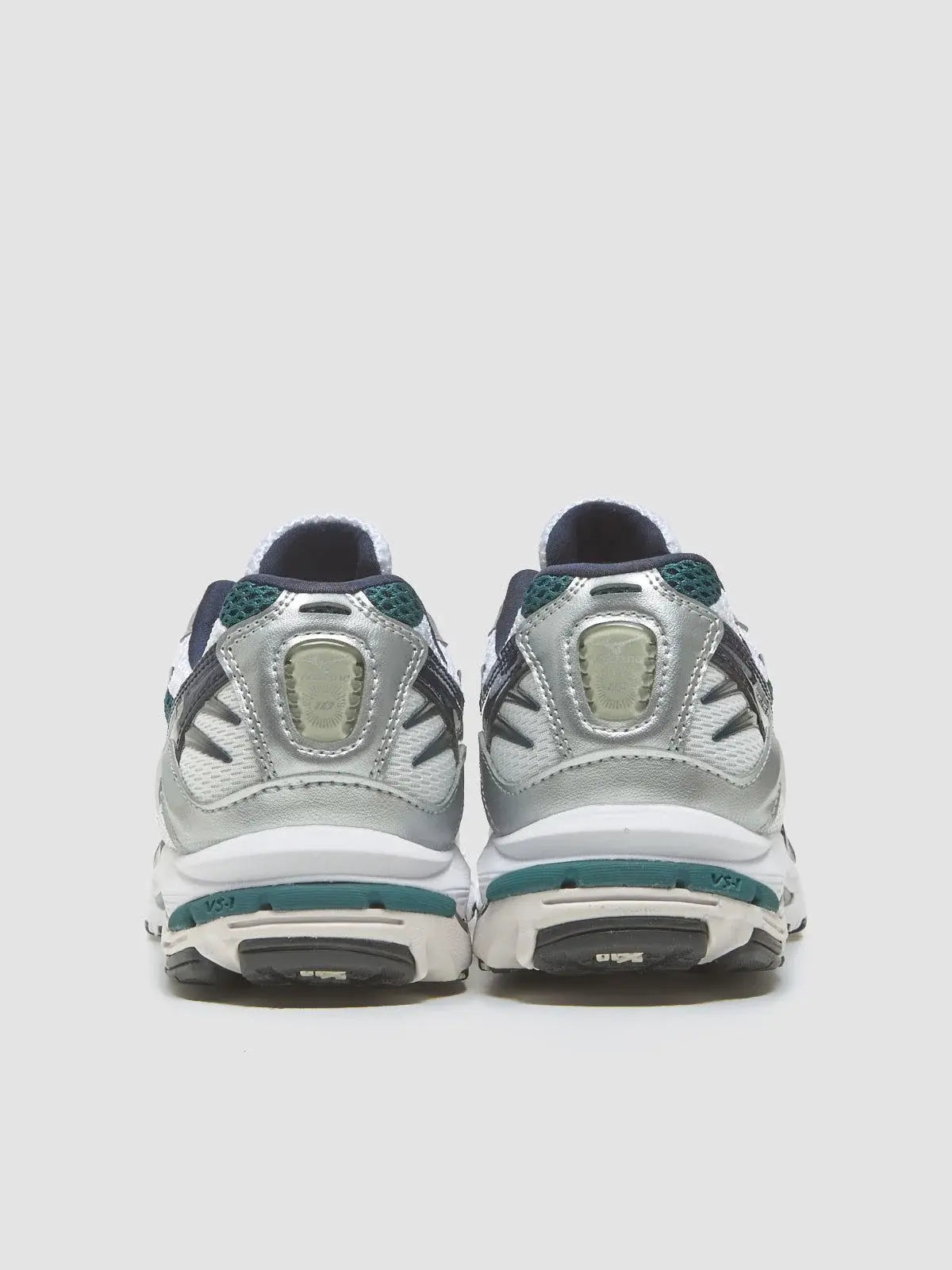 Mizuno Mizuno Wave Rider 10 Sneakers