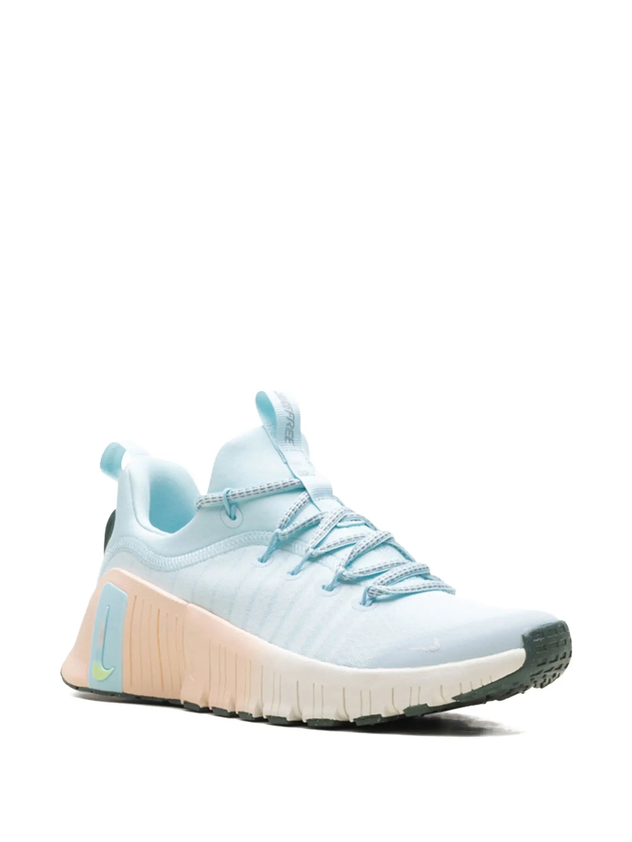 Free Metcon 6 Premium "Glacier Blue/Washed Coral/Vintage Green/Metallic Silver" sneakers
