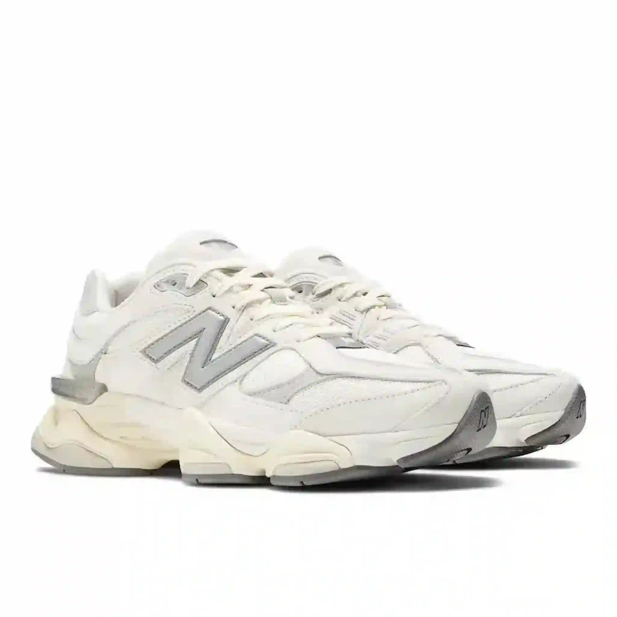 New Balance 9060 ‘Sea Salt’