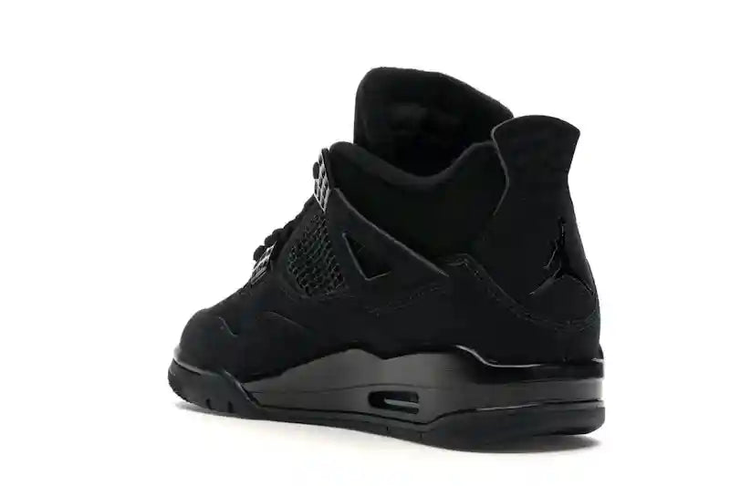 Air Jordan 4 Retro “Red Thunder”