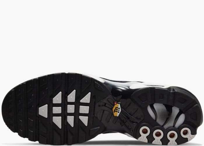 Nike Air Max Plus Drift – Baroque Brown