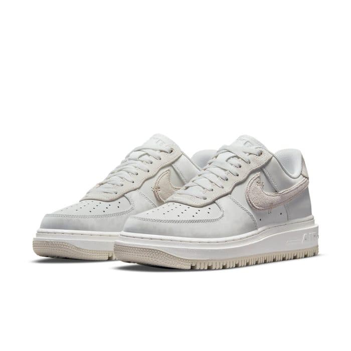 Nike Air Force 1 Luxe ‘Triple White’