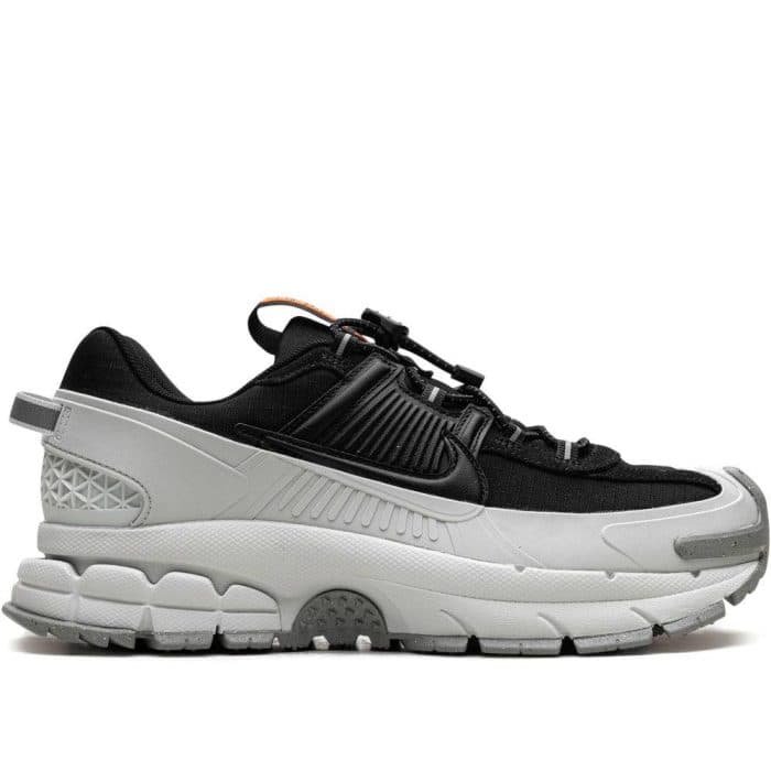 Nike Zoom Vomero 5 Roam “Black/Light Silver” Sneakers